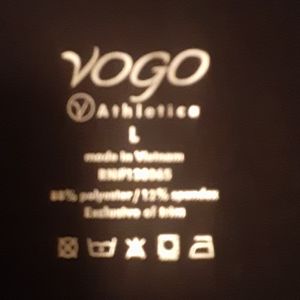Size large Vogo Athletica yoga pants